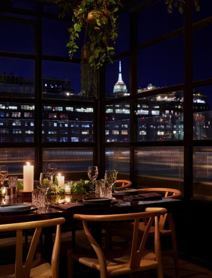 Gansevoort Meatpacking Hotel Ню Йорк Екстериор снимка View from the restaurant